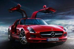 Hogyan fordulhatjuk az autót egy madárban: mercedes 300sl